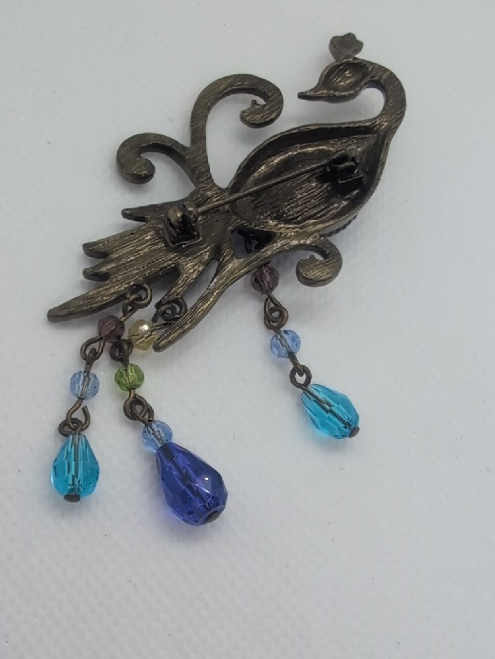 Avon Blue Crystal Peacock Brooch Pin - Vintage-Inspired Women's Jewelry - Picture 7 of 7